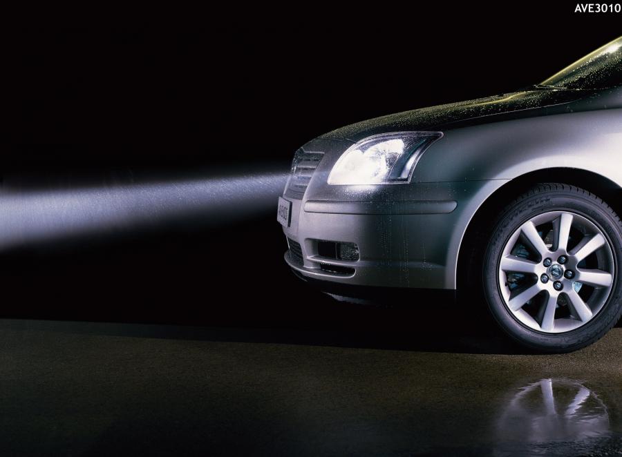  Toyota Avensis 2003 года  (фото 91 из 114)